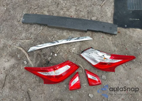 2017 Nissan Altima 2.5 from USA, damaged, VIN 1N4AL3AP9HC156076